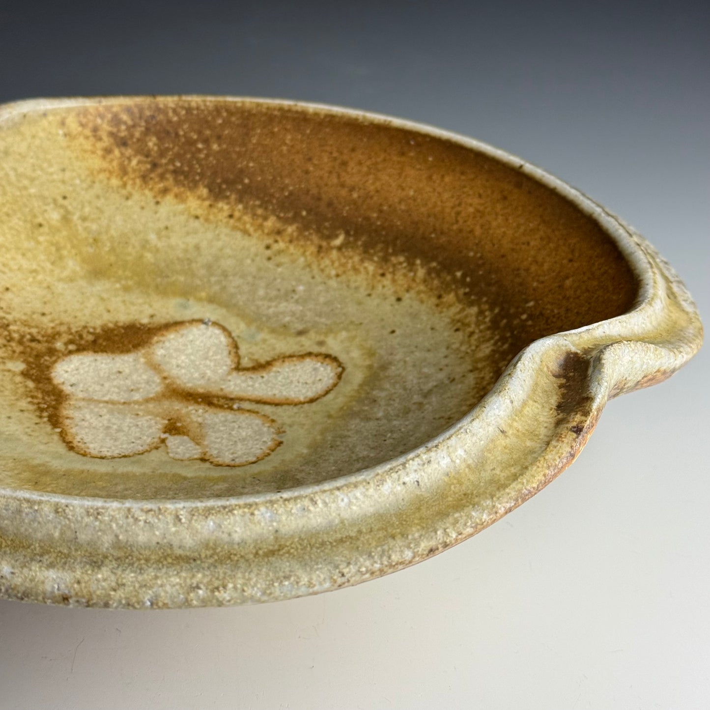 Generous serving bowl