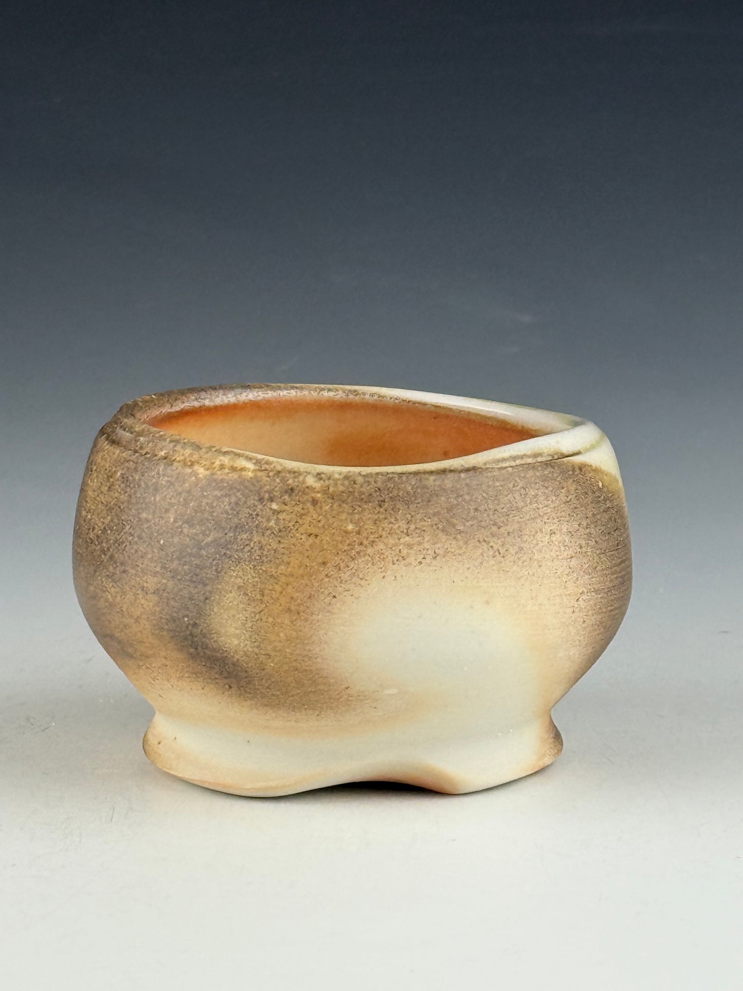 Carved lil bowl