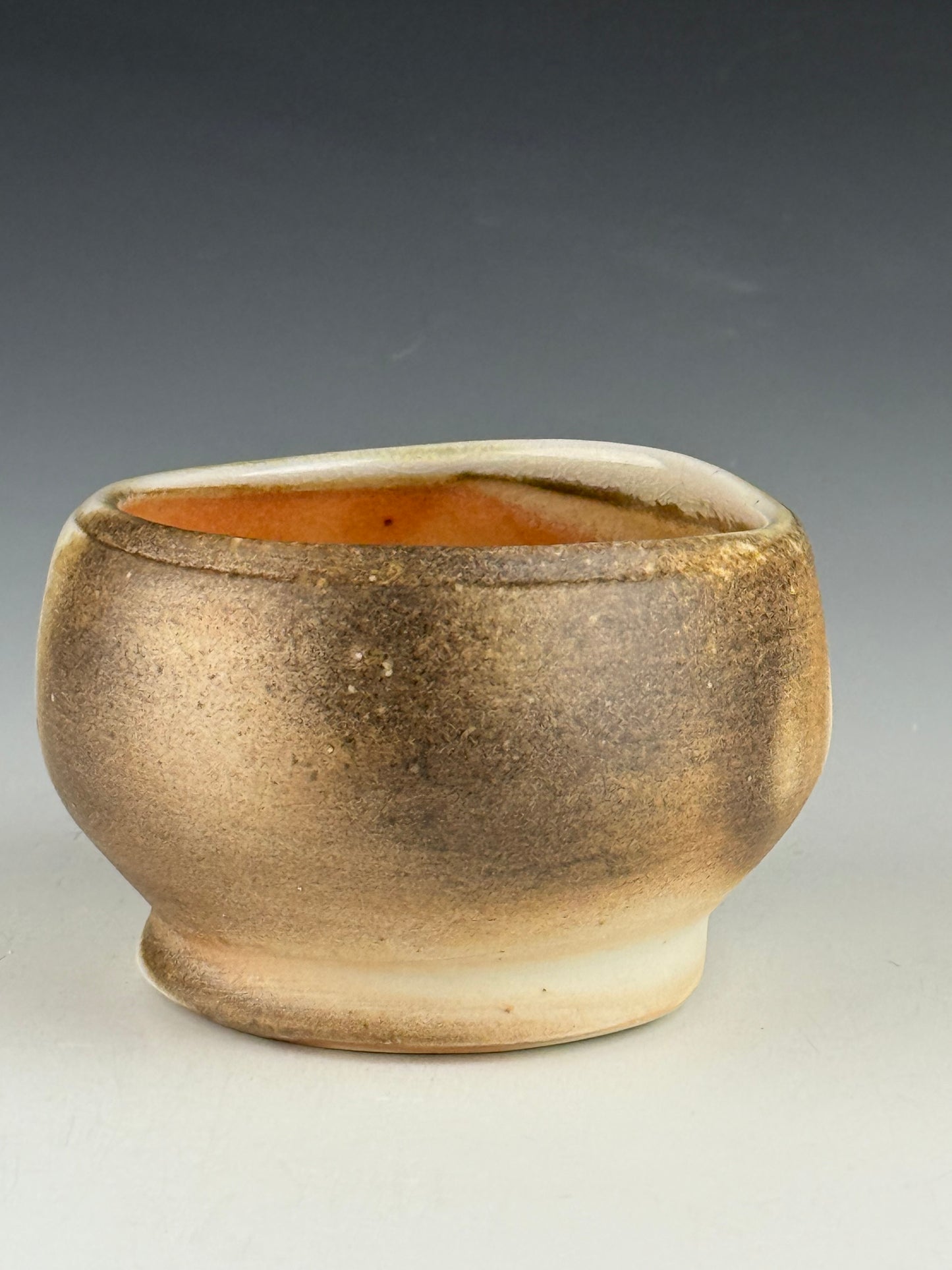 Carved lil bowl