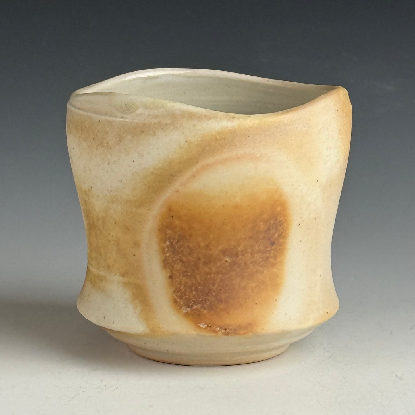 Side-fired cocktail cup