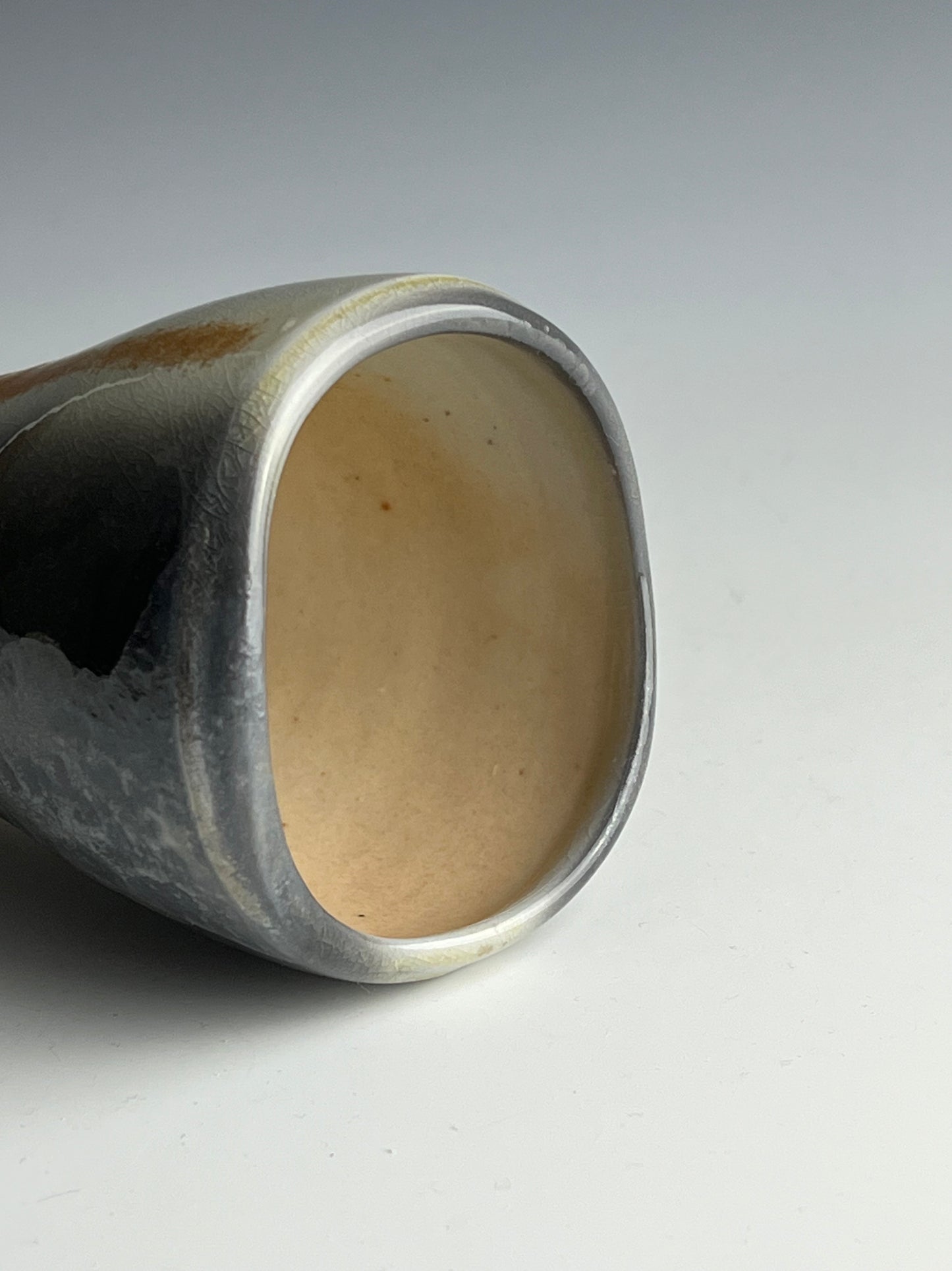 Porcelain tumbler