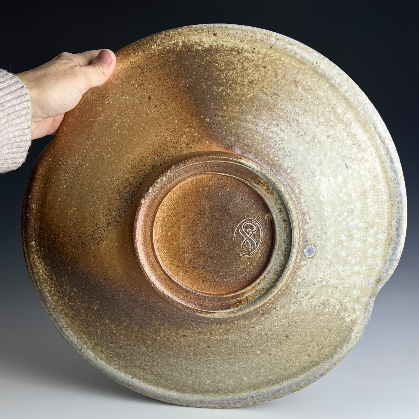 Ample serving bowl