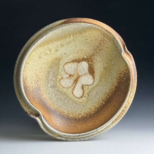 Generous serving bowl