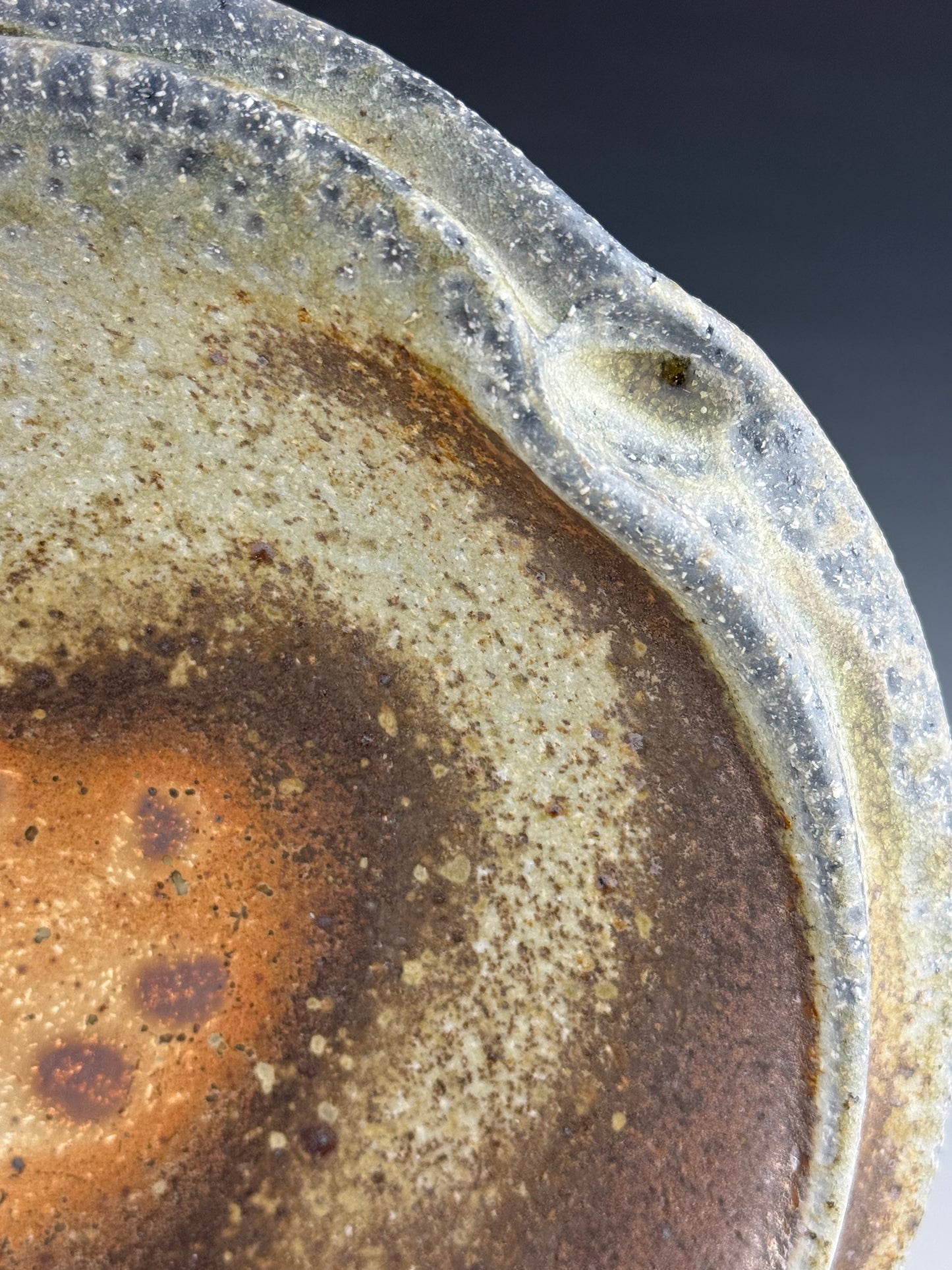 Serving bowl