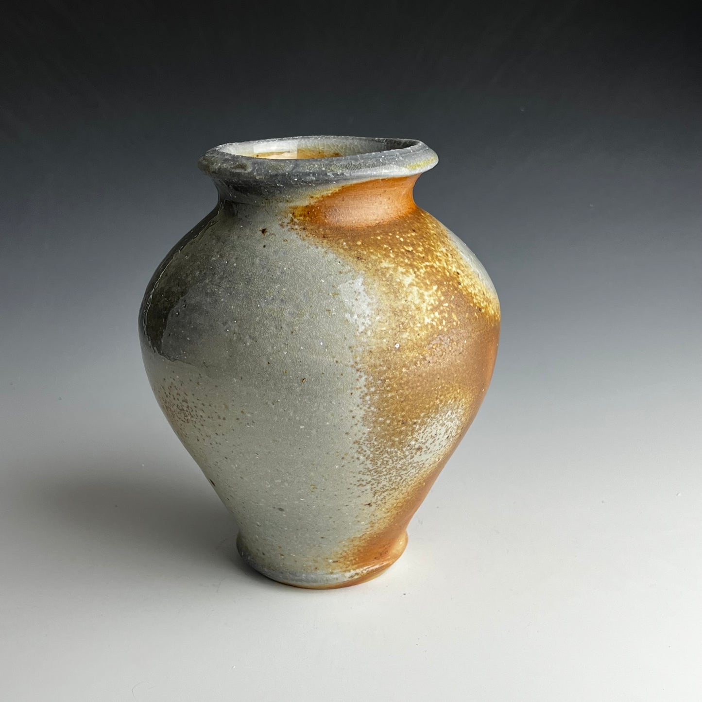 Stoneware vase, hot!