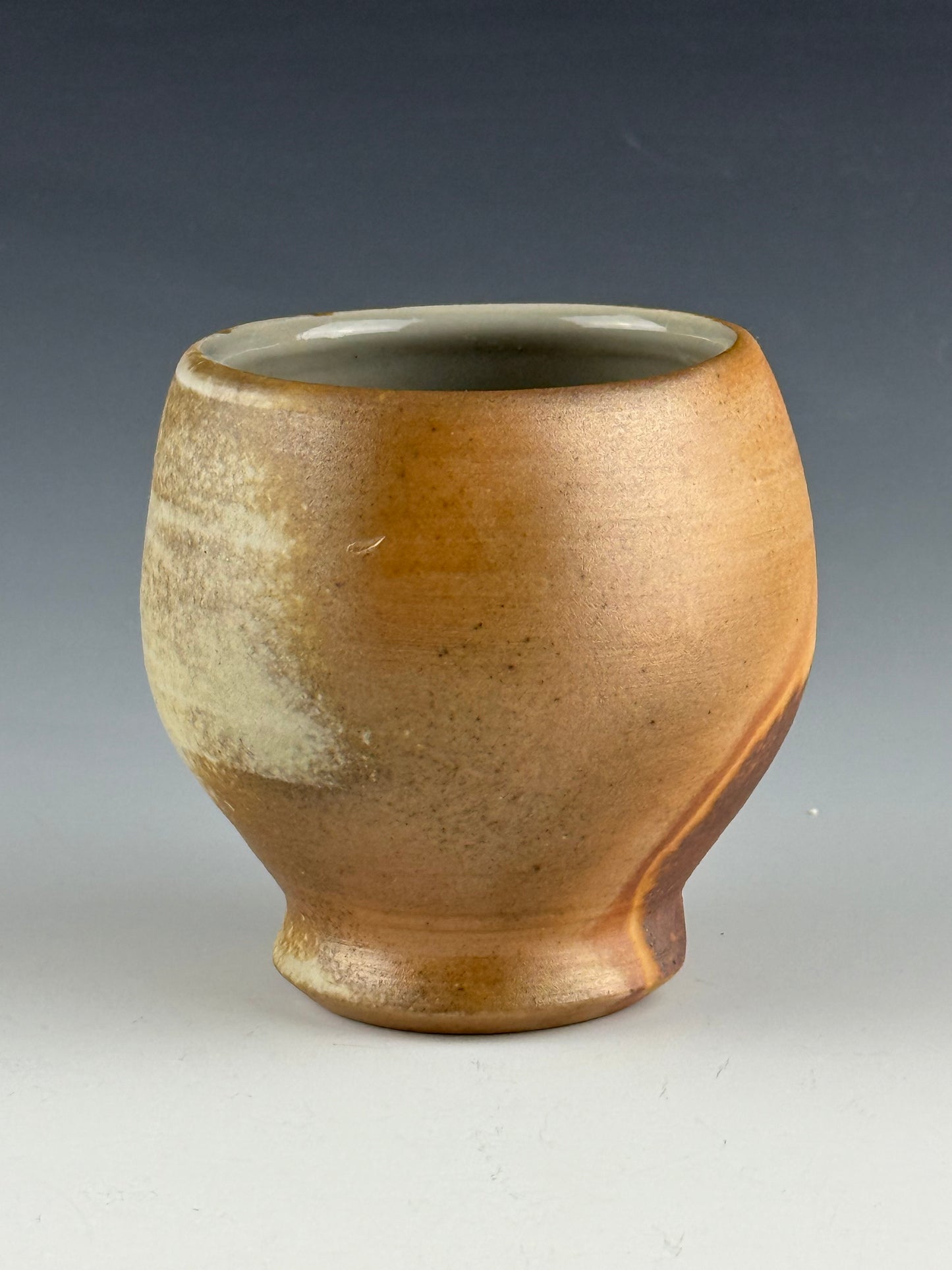 Iron stained cup for wine or tea