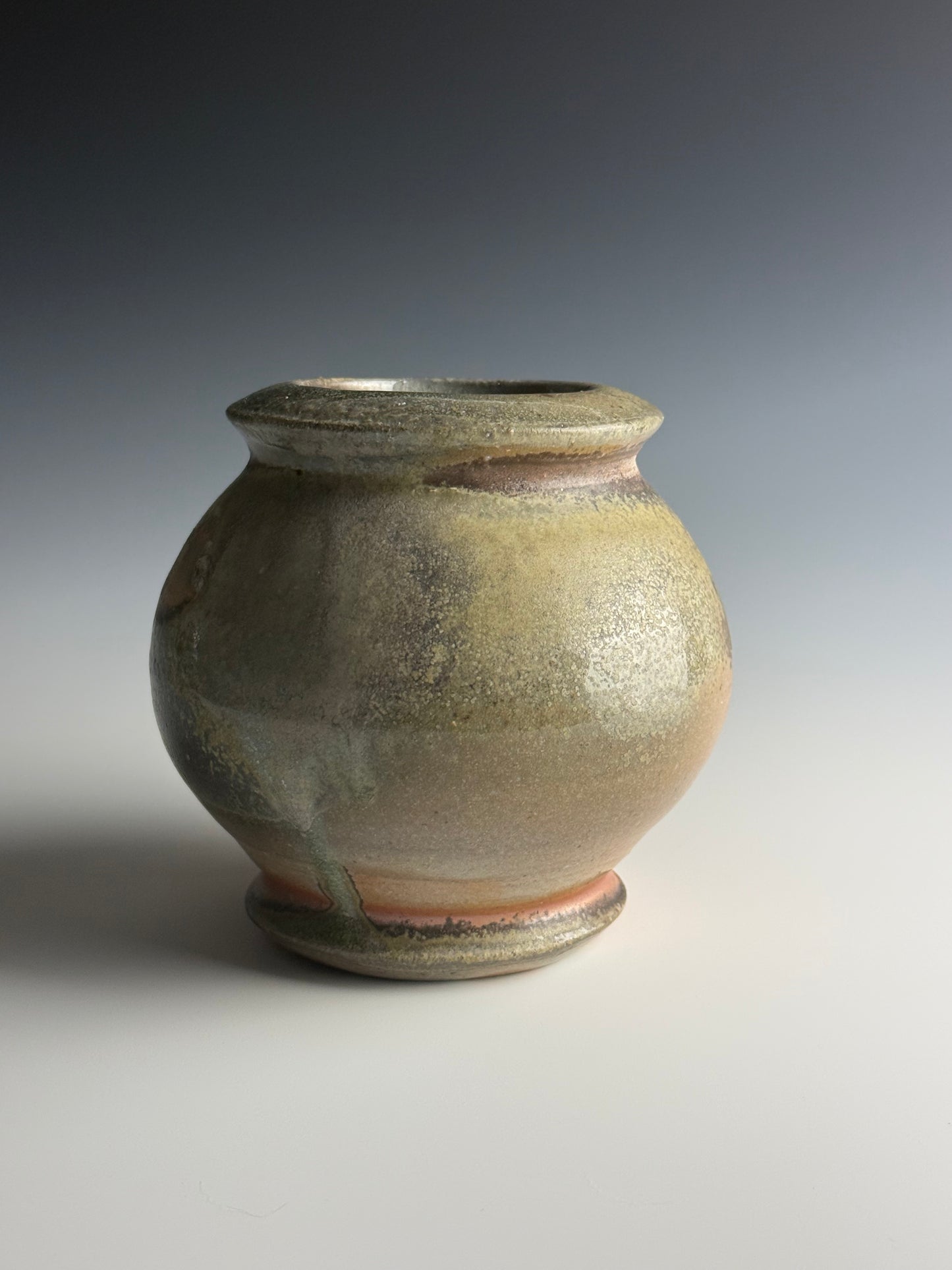 Vase with lovely flash and ash!