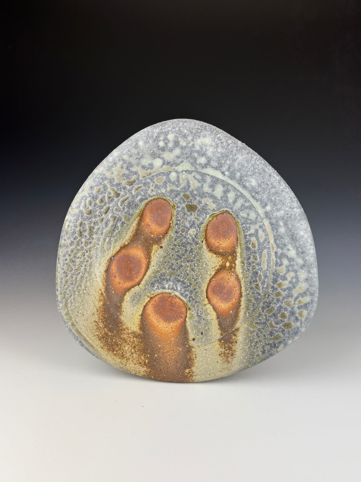Dinner plate