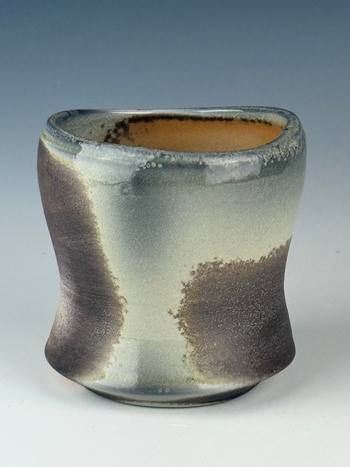 Cocktail cup