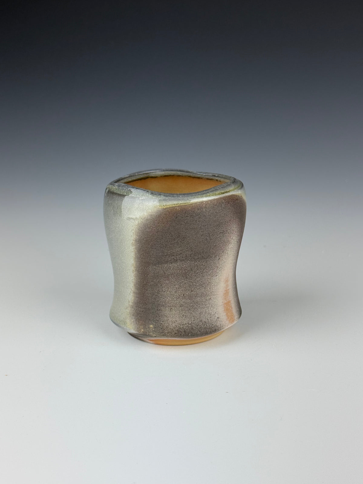 Cocktail cup