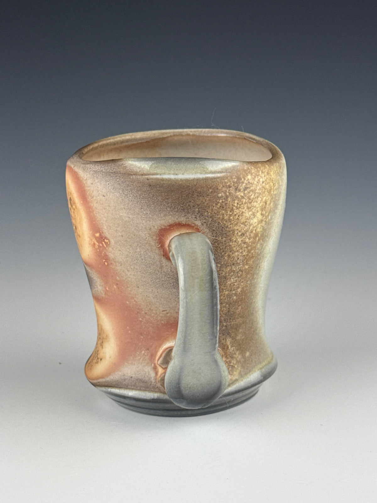 Side fired generous mug