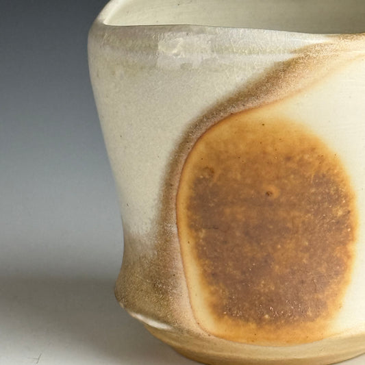 Side-fired cocktail cup